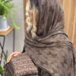 شال پلیسه برشکا منگوله دار (۱۵۲۲)